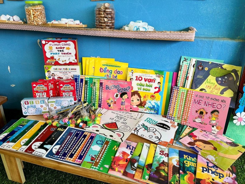 Xây thư viện xanh, TNS Holdings mang niềm vui đọc sách cho trẻ thơ Xây thư viện xanh, TNS Holdings mang niềm vui đọc sách cho trẻ thơ