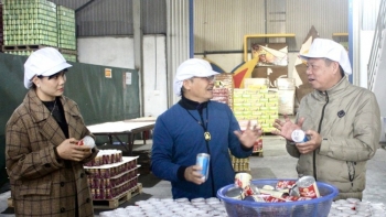 Hòa Bình xuất 40 tấn sản phẩm cháo sen Bát Bảo sang thị trường Nhật Bản