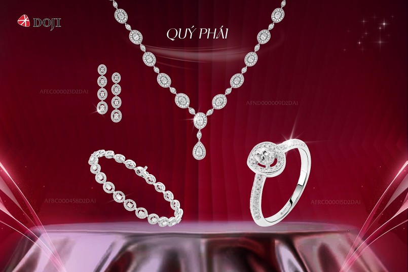 Các quý cô thêm phần quý phái khi “diện” thêm BST Brilliant Style. 