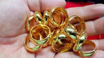 Lý giải nguyên nhân khiến vàng nhẫn khan hàng