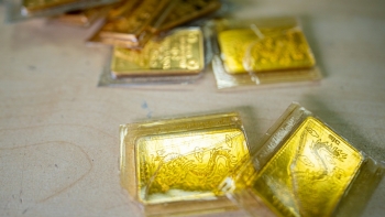 Giá vàng hôm nay 11/3/2024:  Vàng trong nước giao dịch quanh 82 triệu đồng/lượng