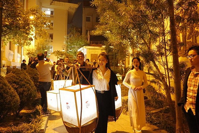 Hà Nội lên phương án phát triển nhiều sản phẩm du lịch đêm Hà Nội lên phương án phát triển nhiều sản phẩm du lịch đêm