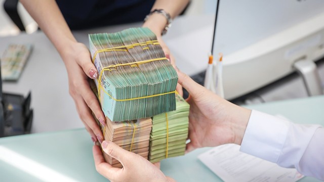 Các tổ chức tín dụng phải công khai lãi suất cho vay trước ngày 1/4