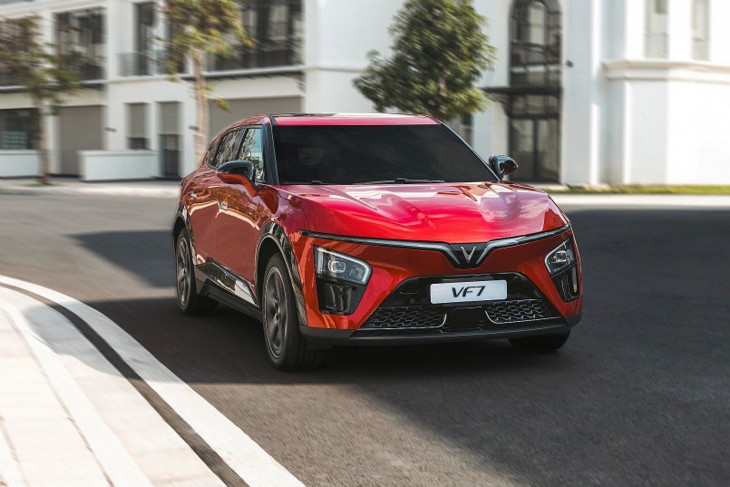 Những ưu đãi đặc biệt dành cho xe điện khiến xe xăng đang dần “thất thế” trong cuộc đua về giá Những ưu đãi đặc biệt dành cho xe điện khiến xe xăng đang dần “thất thế” trong cuộc đua về giá