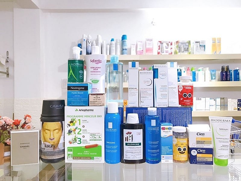 Các tín đồ dùng hàng xách tay cũng bị ảnh hưởng không nhỏ.