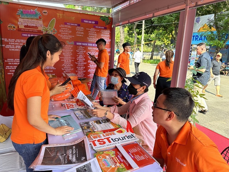 Ngày hội Du lịch TP HCM năm 2023 đón hơn 190 nghìn lượt khách tham gia Ngày hội Du lịch TP HCM năm 2023 đón hơn 190 nghìn lượt khách tham gia