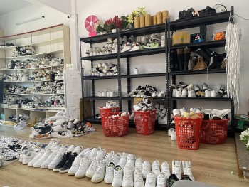 Cách nào ngăn chặn hàng giả trên các sàn thương mại điện tử?