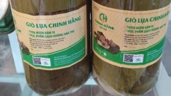 Giò lụa Chinh Hằng