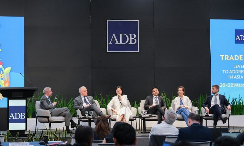 Đại diện BIDV tham gia thảo luận tại Diễn đàn Tài trợ thương mại 2024.