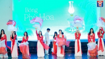 Hoa Nắng - Tôn vinh tiếng Việt, tiếng Mẹ thân thương