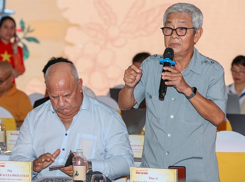 Thạc sĩ Nguyễn Quang Bình, chuyên gia phân tích cà phê.