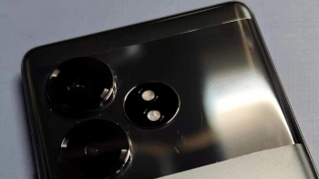 Realme GT Neo6 SE lộ diện thiết kế và thời gian ra mắt