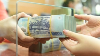 Ngân hàng sẽ bị xử lý nghiêm nếu không công khai lãi suất cho vay trước 10/4