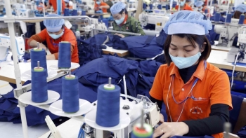 Nhiều doanh nghiệp dệt may đã có đơn hàng đến quý III