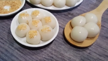 Những nhóm người cần lưu ý khi ăn bánh trôi bánh chay