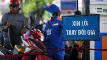 Giá xăng dầu được dự báo tăng nhẹ vào ngày mai