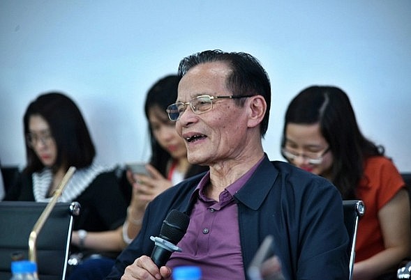 TS Lê Xuân Nghĩa.