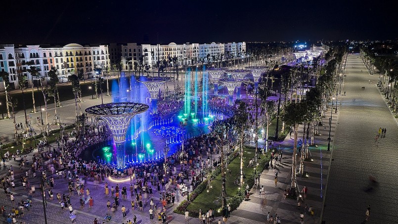 Quảng trường biển cùng trục cảnh quan lễ hội hứa hẹn là tâm điểm thu hút du khách tới Sầm Sơn hè này Quảng trường biển cùng trục cảnh quan lễ hội hứa hẹn là tâm điểm thu hút du khách tới Sầm Sơn hè này