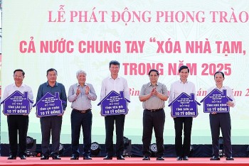 Thủ tướng Phạm Minh Chính: "Ai có gì góp nấy" phấn đấu xóa nhà tạm, nhà dột nát trong năm 2025
