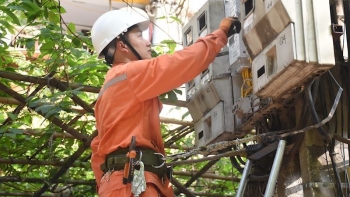 Thủ tướng yêu cầu bảo đảm cung ứng điện trong thời gian cao điểm