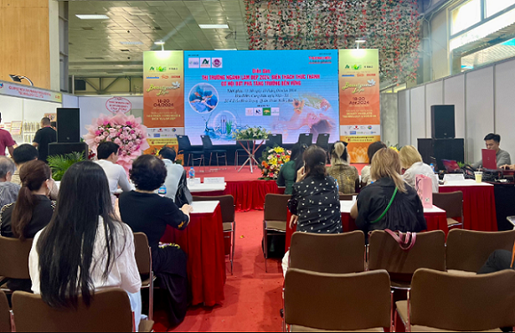 Diễn đàn “Thị trường ngành làm đẹp năm 2024: Biến thách thức thành cơ hội bứt phá tăng trưởng bền vững”