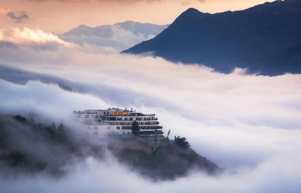 Gợi ý 5 điểm săn mây “cực đẹp” ở Sapa cho kì nghỉ lễ 30/4 - 1/5