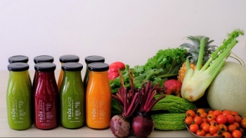Ăn rau củ trực tiếp hay uống nước ép tốt hơn?
