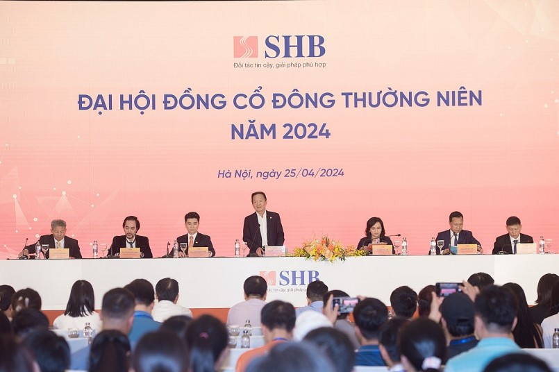Toàn cảnh Đại hội đồng cổ đông SHB năm 2024 với gần 1.400 cổ đông tham dự Toàn cảnh Đại hội đồng cổ đông SHB năm 2024 với gần 1.400 cổ đông tham dự