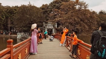 Những điểm đến hấp dẫn ngay tại Hà Nội cho những người “lười đi chơi xa”