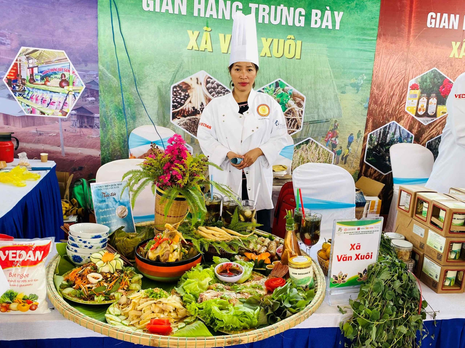 Những món ăn thơm ngon bổ dưỡng từ đẳng sâm được cá đội thi chế biến đẹp .