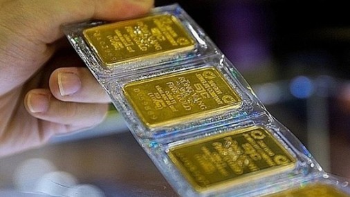 Giá vàng tăng như vũ bão, nhiều nhà đầu tư đổ xô bán chốt lời