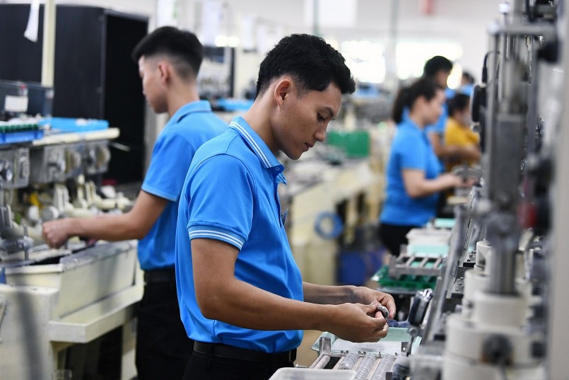 Gần 9,27 tỷ USD vốn FDI “rót” vào Việt Nam