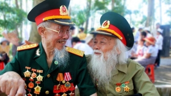 Đề xuất tăng mức trợ cấp ưu đãi người có công từ 1/7