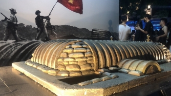 Chiêm ngưỡng bức tranh Panorama - tái hiện toàn cảnh Chiến dịch Điện Biên Phủ