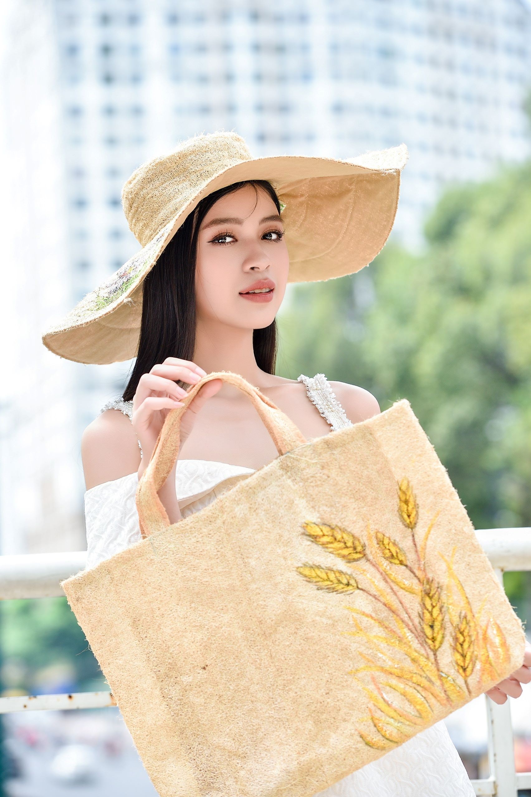 Độc đáo các sản phẩm thời trang, hữu ích từ xơ mướp