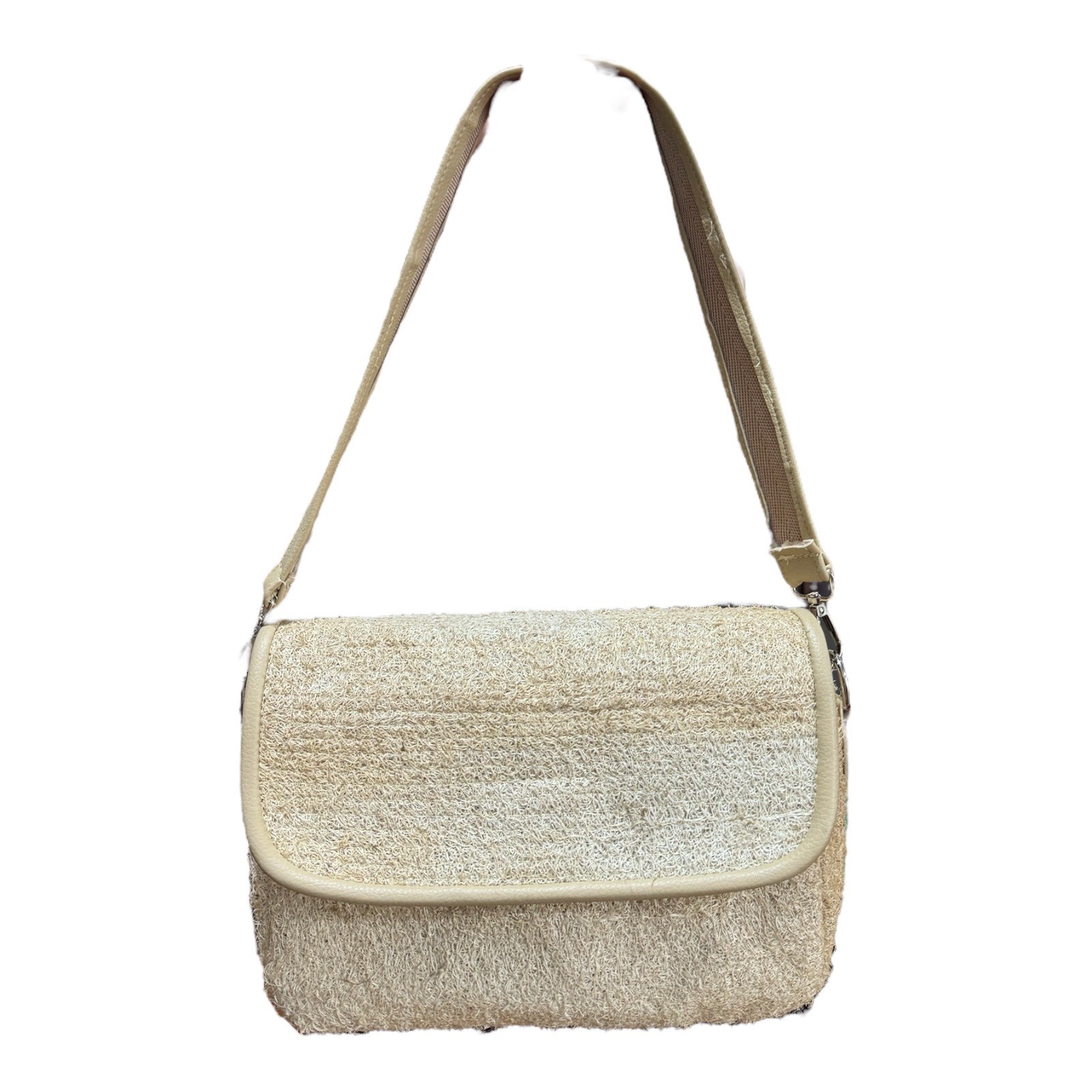 Độc đáo các sản phẩm thời trang, hữu ích từ xơ mướp