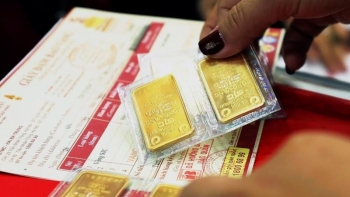 4 ngân hàng chỉ bán vàng bình ổn, không thu mua từ người dân
