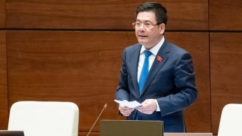 Đại biểu Quốc hội chất vấn livestream bán hàng thu trăm tỷ/ngày là thật hay ảo?