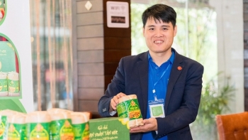 "Giữ lửa" nghề giò chả theo cách riêng của hộ sản xuất kinh doanh Vạn Xuân Tân Ước