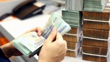 Từ 1/7, tăng lương cơ sở từ 1,8 triệu lên 2.340.000 đồng