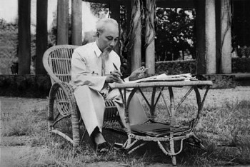 Chủ tịch Hồ Chí Minh - người sáng lập nền báo chí cách mạng Việt Nam