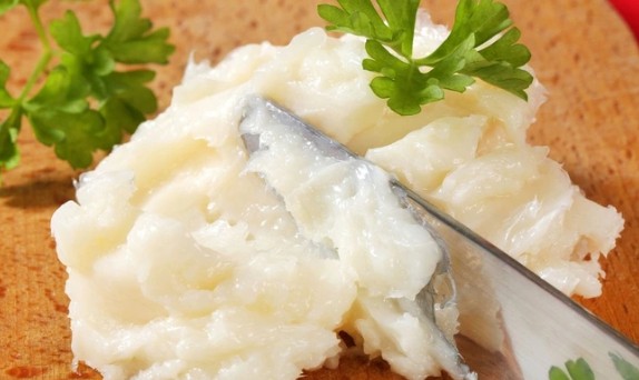 Bỏ qua định kiến, khám phá những lợi ích "vàng" của mỡ lợn cho sức khỏe mà ít ai biết đến Bỏ qua định kiến, khám phá những lợi ích "vàng" của mỡ lợn cho sức khỏe mà ít ai biết đến