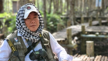 Phóng viên ảnh Hoàng An - Hoàng Anh:  Tiếp bước cha “ghi lại khoảnh khắc vàng”