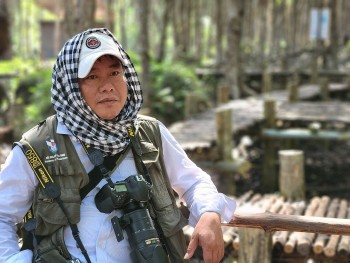 Phóng viên ảnh Hoàng An - Hoàng Anh:  Tiếp bước cha “ghi lại khoảnh khắc vàng”