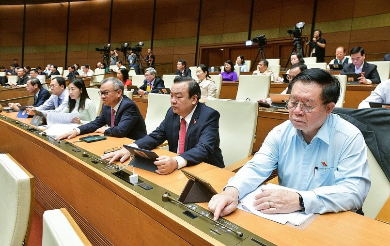 Các ĐBQH ấn nút thông qua Luật Bảo hiểm xã hội (sửa đổi)