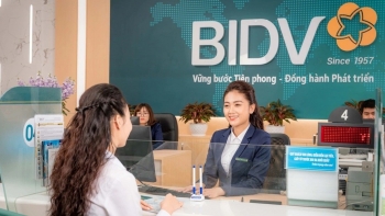 Bảo vệ khách hàng với "tấm khiên" sinh trắc học