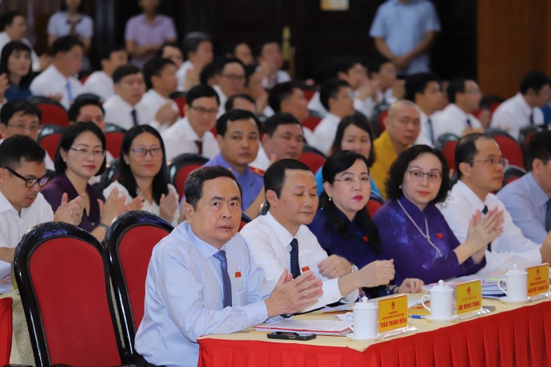 Chủ tịch Quốc hội Trần Thanh Mẫn dự Kỳ họp. Chủ tịch Quốc hội Trần Thanh Mẫn dự Kỳ họp.