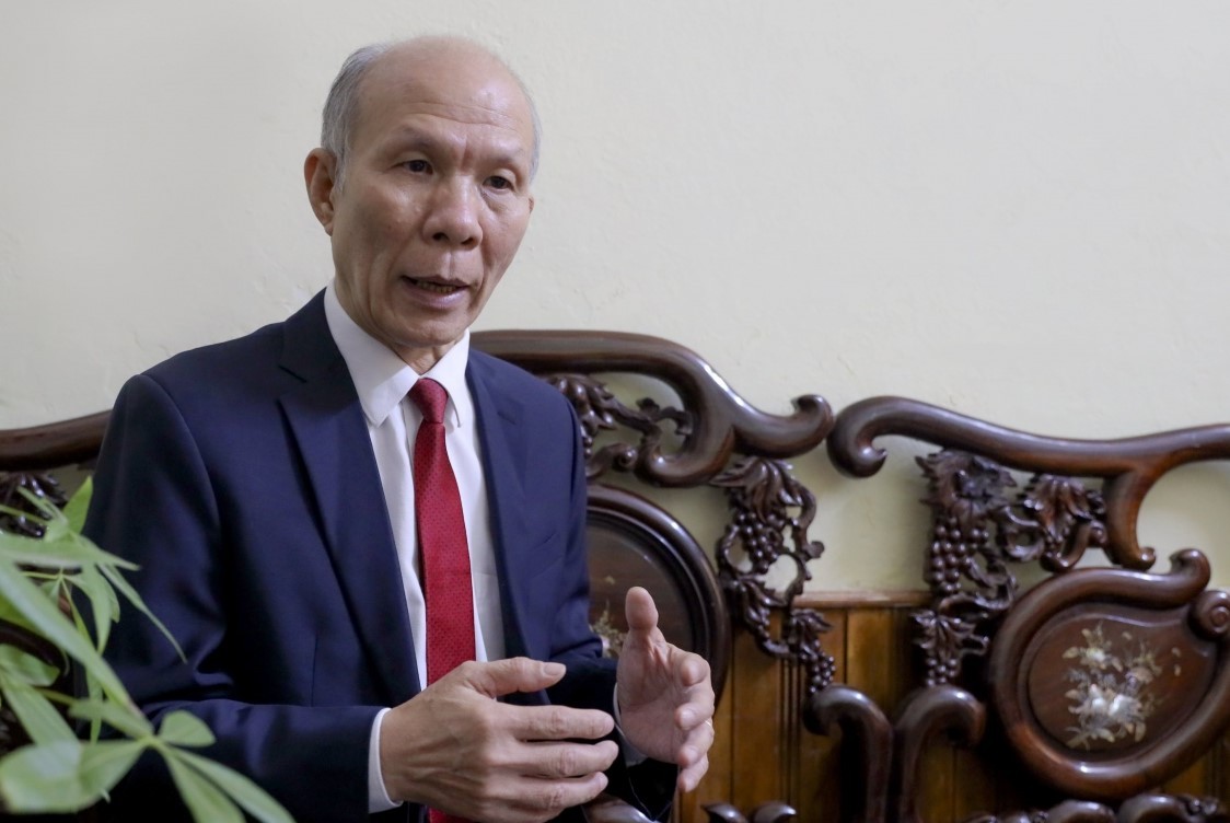 PGS.TS Đinh Trọng Thịnh. PGS.TS Đinh Trọng Thịnh.