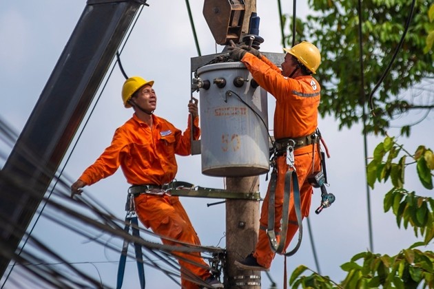 EVN tiếp tục lỗ trong 6 tháng đầu năm 2024. EVN tiếp tục lỗ trong 6 tháng đầu năm 2024.