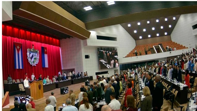  Ngày 19/7, Quốc hội Chính quyền Nhân dân Cuba đã dành một phút mặc niệm tưởng nhớ Tổng Bí thư Đảng Cộng sản Việt Nam Nguyễn Phú Trọng. (Nguồn Đại sứ quán Cuba tại Việt Nam)